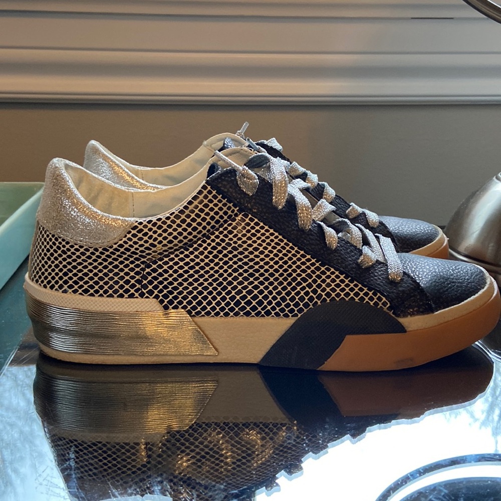 Slip on fashion dolce vita sneakers